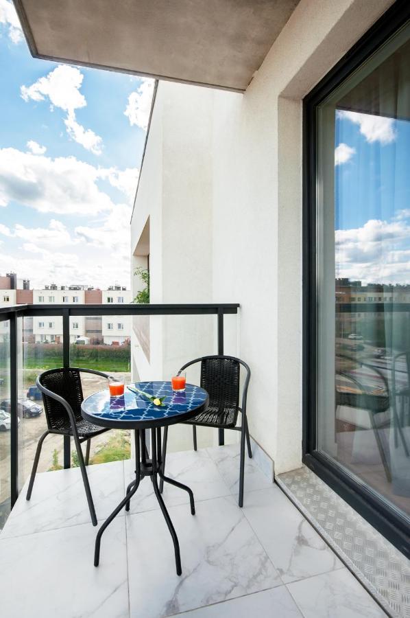 Jutrzenka Apartment Wroclaw Exterior photo